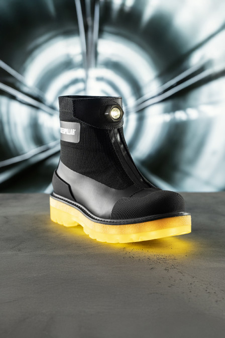 Channel Tunnel | Boots noires pour homme et femme  | Caterpillar © Officiel Channel Tunnel | Boots noires pour homme et femme  | Caterpillar © Officiel