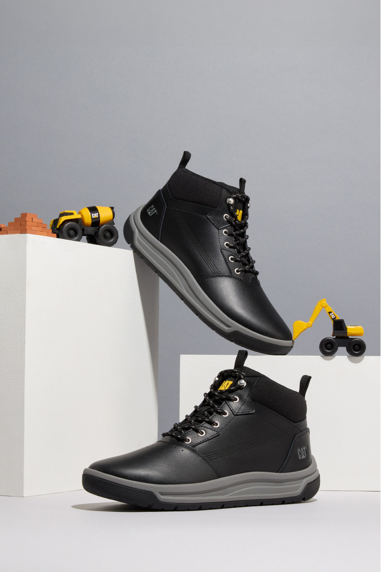 APA CUSH MID BLACK
